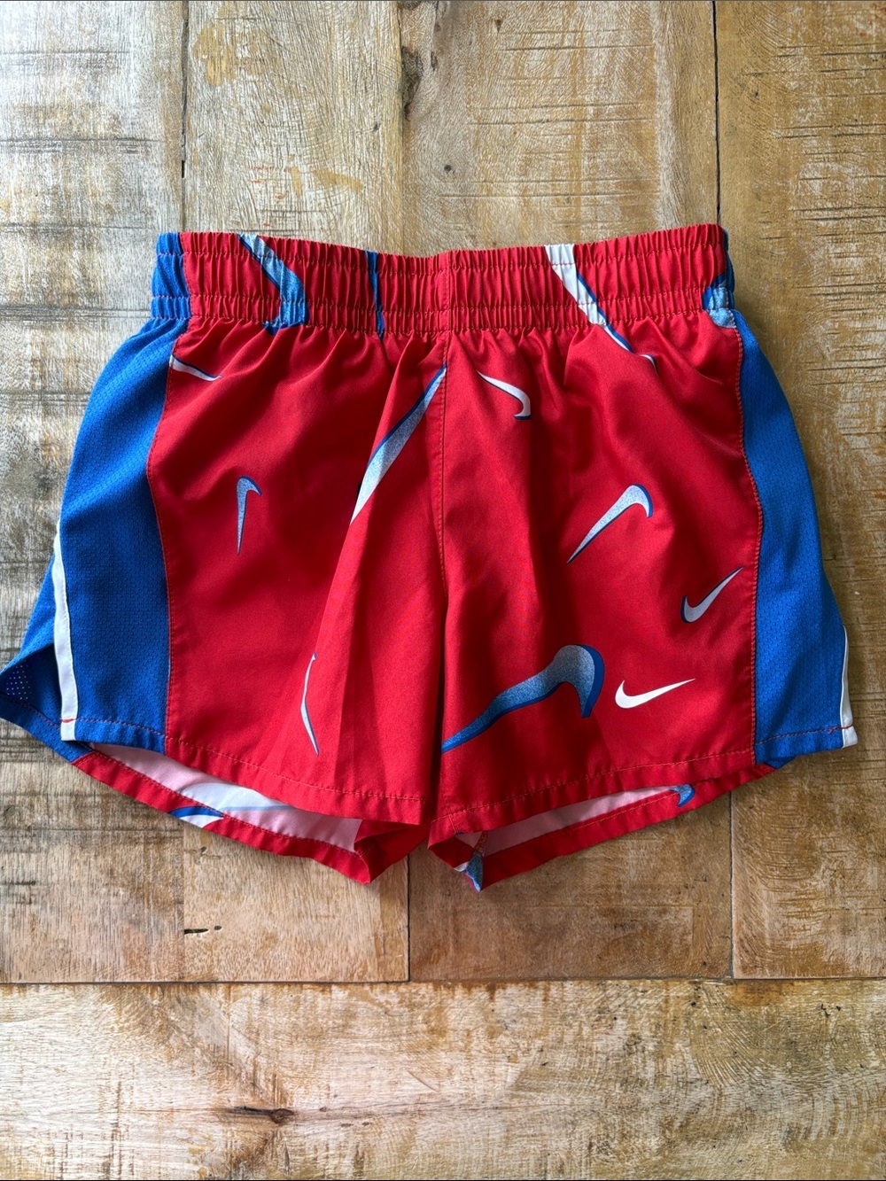 Nike Red and Blue Girls' Athletic Shorts size Small